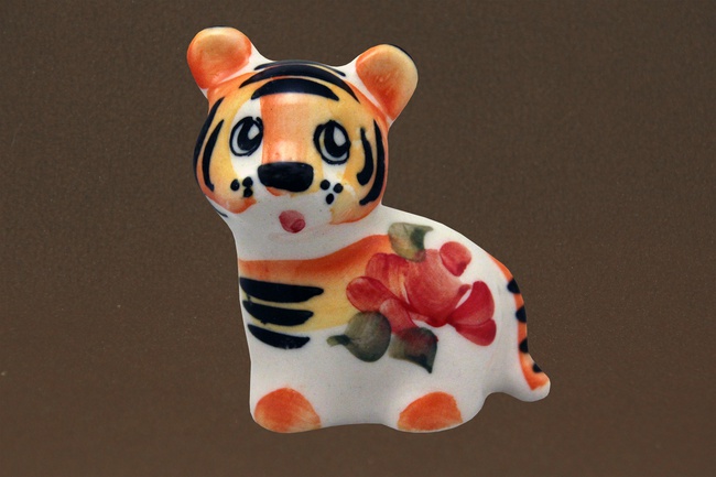 Сувенир символ года 2022 - Тигр Геша цветной