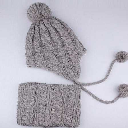 Детский комплект: Шапка + хомут