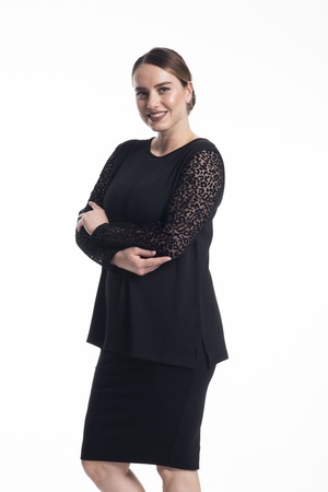 БЛУЗКА С РУЧНОЙ КРЫШКОЙ