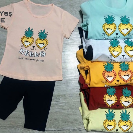 T-shirts complete with shorts