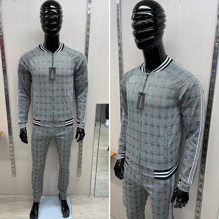 Спортивные костюмы