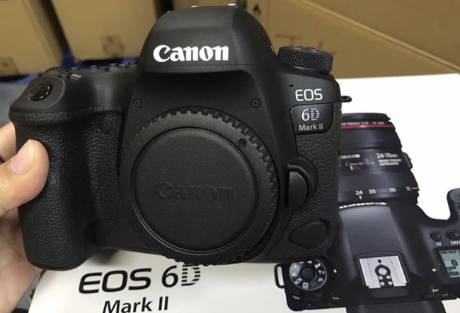 Canon EOS 6D Mark II 26.2MP 60 fps Full HD Video Dijital SLR Kamera (Yalnızca Gövde)