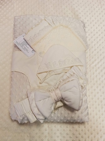 Комплект "Чудо-малыш" состоит из 7 предметов