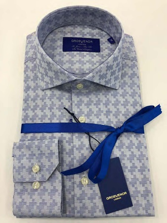 Erkeklerin gömlekleri