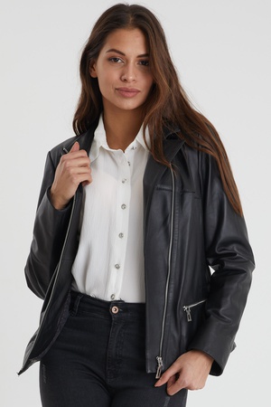 Leather jacket for women - Relaxed Fit