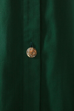 Платье с поясом лентой