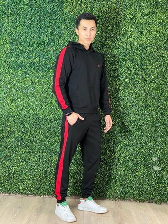 Nike спортивный костюм