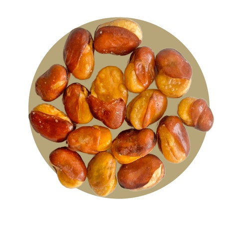 Жареные бобы с солью и различными вкусами