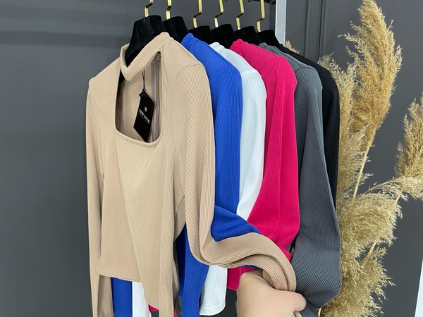 Лонгслив под Зара