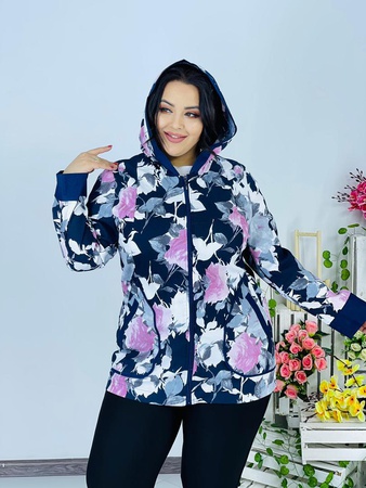 Лёгкие женские ветровки