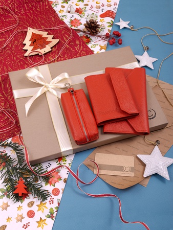 Подарочный набор из кожи 3 в 1 НГ-420