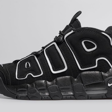 Кроссовки по оптовой цене.