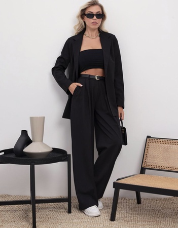 Kadın sarayı için pantolon takımı