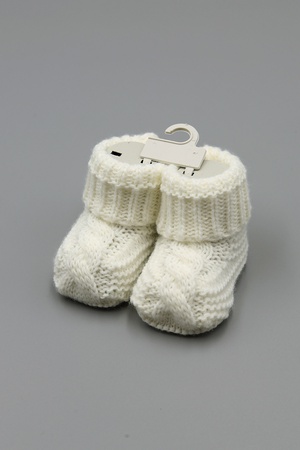 TRİKO SAÇ ÖRGÜ BEBEK PATİK