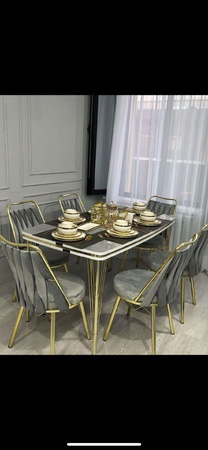 Столы и стулья