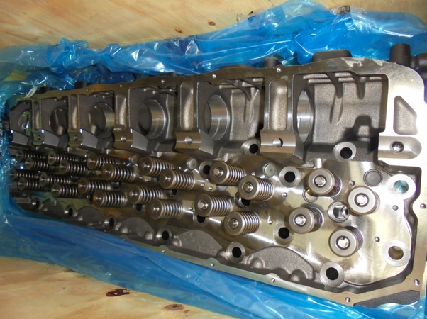 Головка блока цилиндров Iveco Stralis CNG в сборе