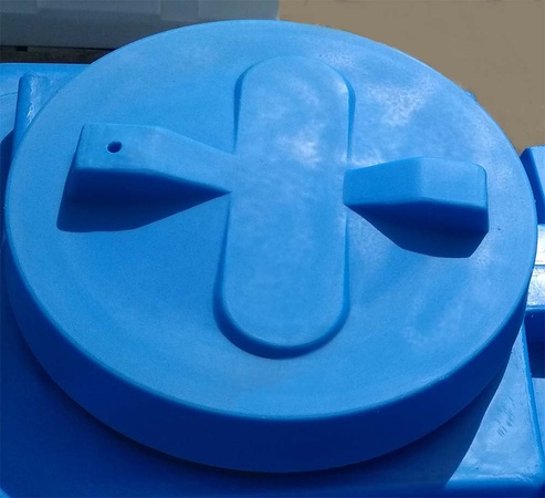 Емкость 1000 л пластиковая призматическая