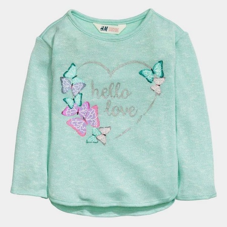 Детские трикотажные изделия в большом ассортименте.