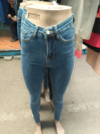 женские джинсы