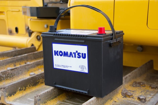 8C-3633 CAT-аккумулятор 6 В