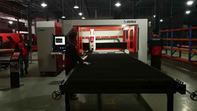 Линия лазерной резки металла SEKIRUS P2302M-6015AKR 1500 Вт