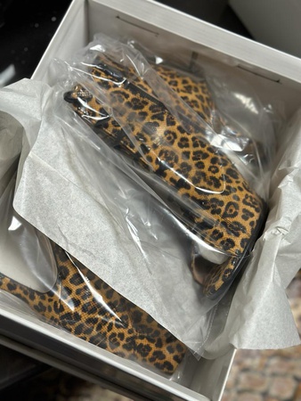 Spor dans ayakkabıları ön siparişte