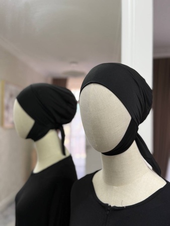 Шапка на завязках