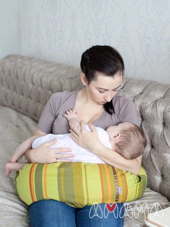 Подушка Путешественница, зеленая гамма