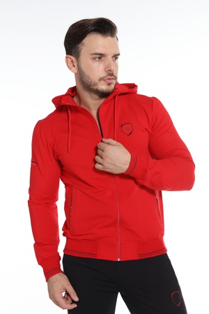 МУЖСКОЙ СПОРТИВНЫЙ КОСТЮМ