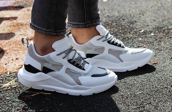 Spor Ayakkabılar Türk Markası Yasal