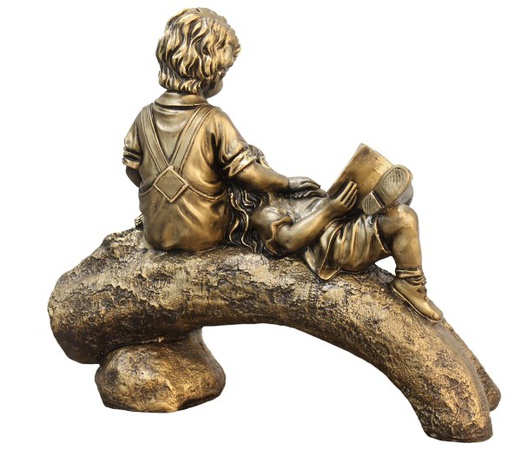 Статуэтка Девочка с мальчиком на бревне