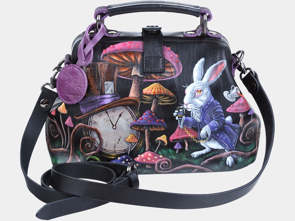 Kadın çantası &quot;Alice Harikalar Diyarında&quot;