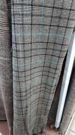 Tweed houndstooth pattern