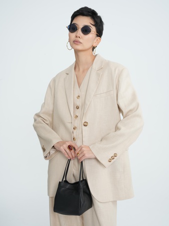 Деловой костюм-тройка П-117