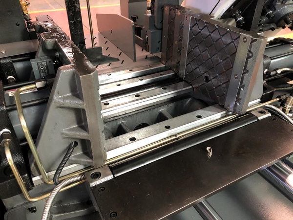 Ленточнопильный станок B-33