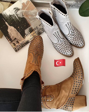 обувь женская ( ботинки, сапоги, кроссовки)