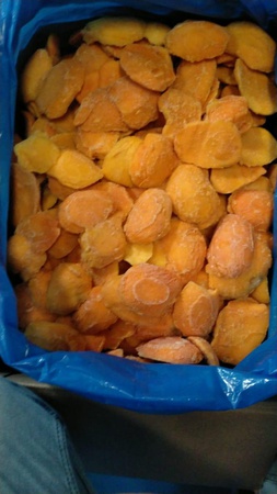 Dondurulmuş mango dilimleri, Alfonso çeşidi