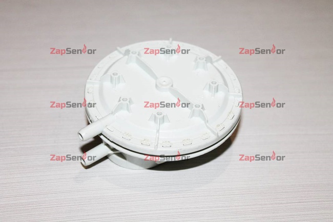 Прессостат (реле давления) 85/70 Huba Control Demrad 3003200032