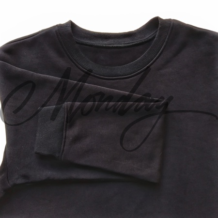 Толстовки унисекс классического кроя.