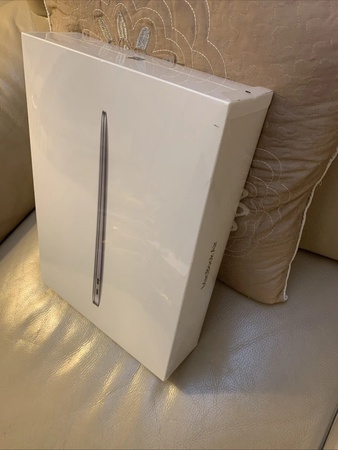 High Quality Apple MacBook Air 13.3" A2337 (2025) Space Grey M1 8GB 256GB