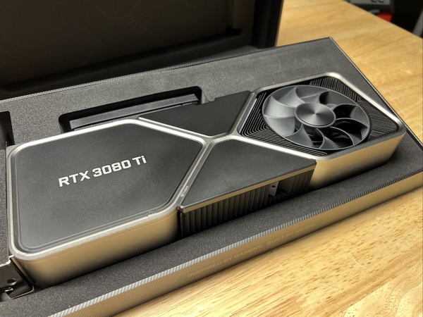 Видеокарта NVIDIA GeForce RTX 3080 Ti FE Founders Edition