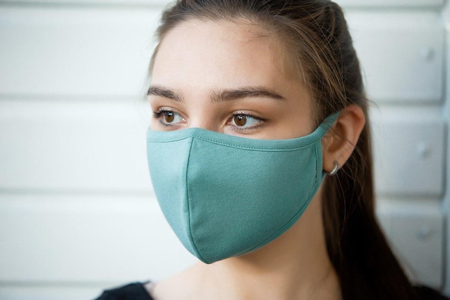 Yeniden kullanılabilir maske