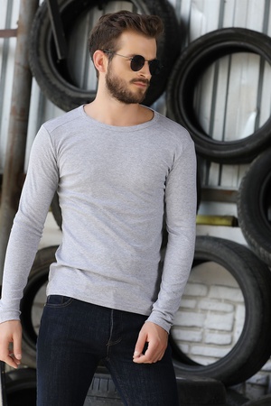 Crew Neck Men's Body