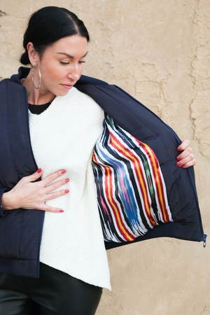 Стильные женские куртки ручной работы