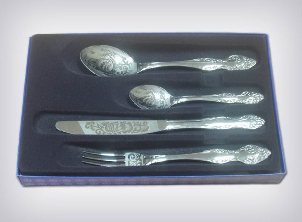 Набор столовых приборов 4 пр, ПВХ флок  М-15