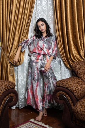 Пижама женская из 100% шёлка с эксклюзивным принтом