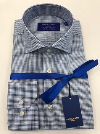 Erkeklerin gömlekleri