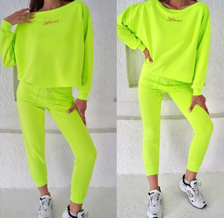 Спортивный костюм