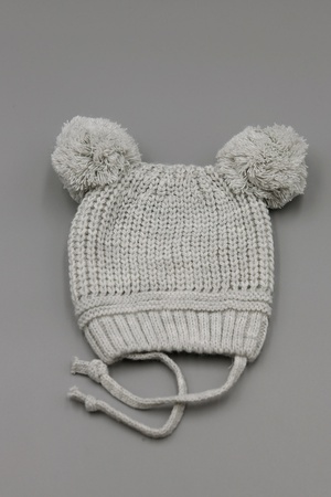 ТРИКОТАЖ САЛОНИКИ ТРИКОТАЖ ИЗ ПРЯЖИ С ДВОЙНЫМИ ПОМПОНАМИ BABY Bean