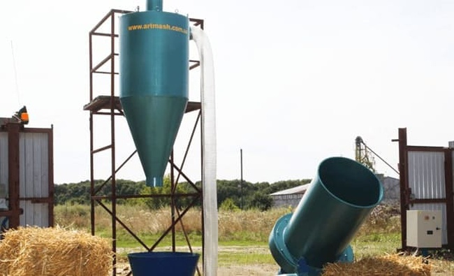 Измельчитель сена промышленный 380 В, 18,5 кВт (сенорезка, сеноизмельчитель, сенодробилка)